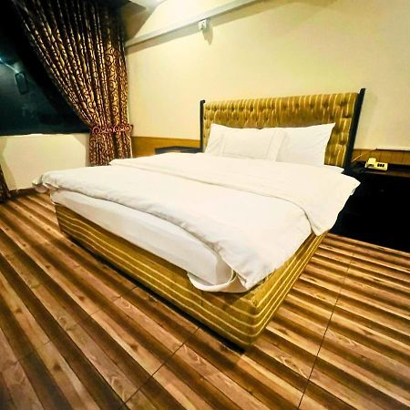 New Islamabad Hotel Bagian luar foto
