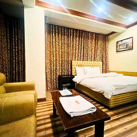 New Islamabad Hotel Bagian luar foto