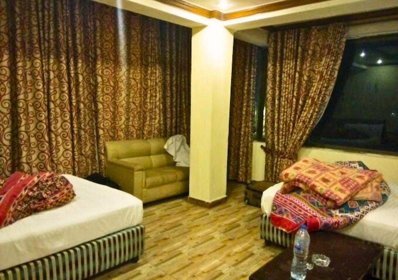 New Islamabad Hotel Bagian luar foto