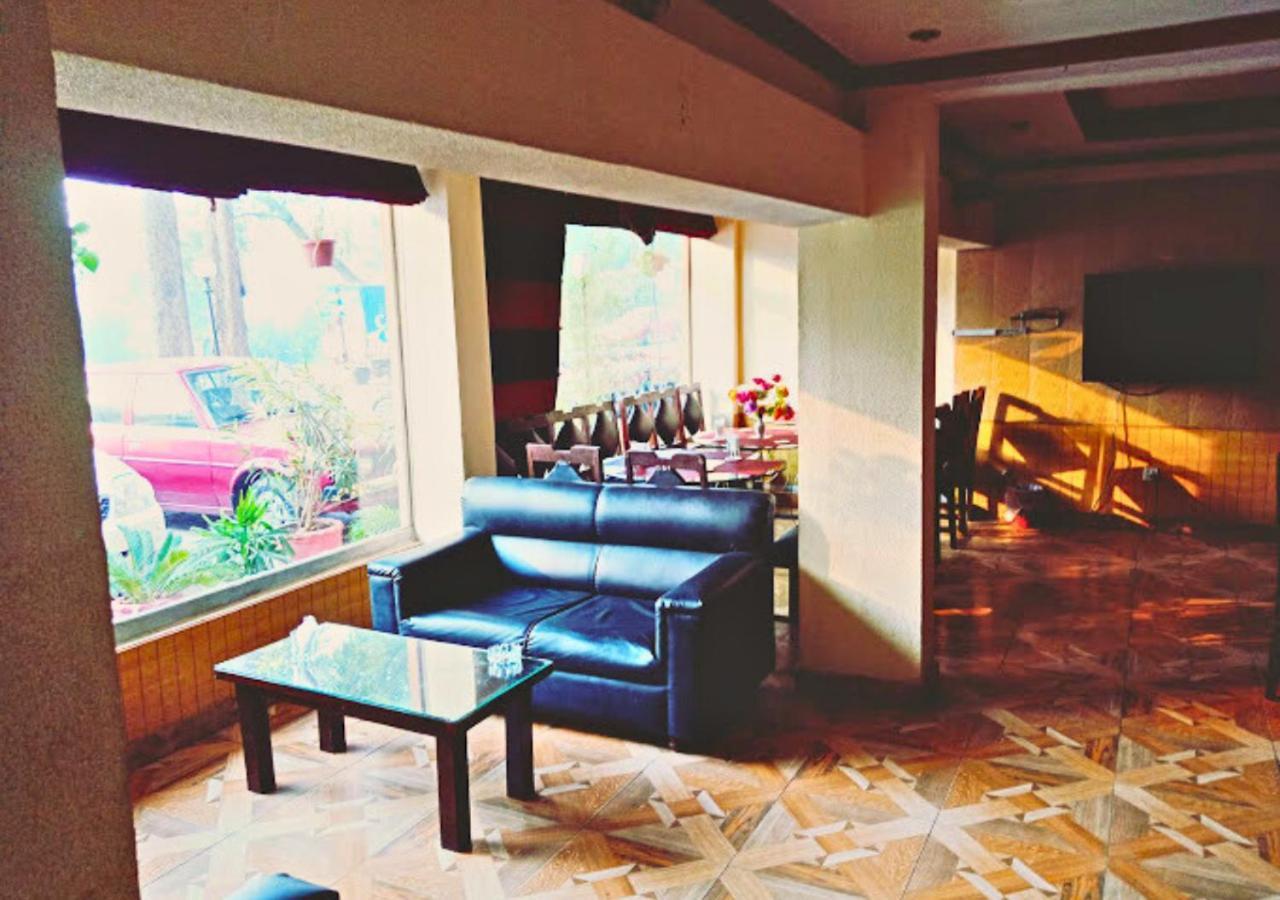 New Islamabad Hotel Bagian luar foto
