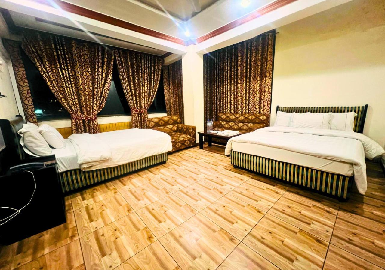 New Islamabad Hotel Bagian luar foto