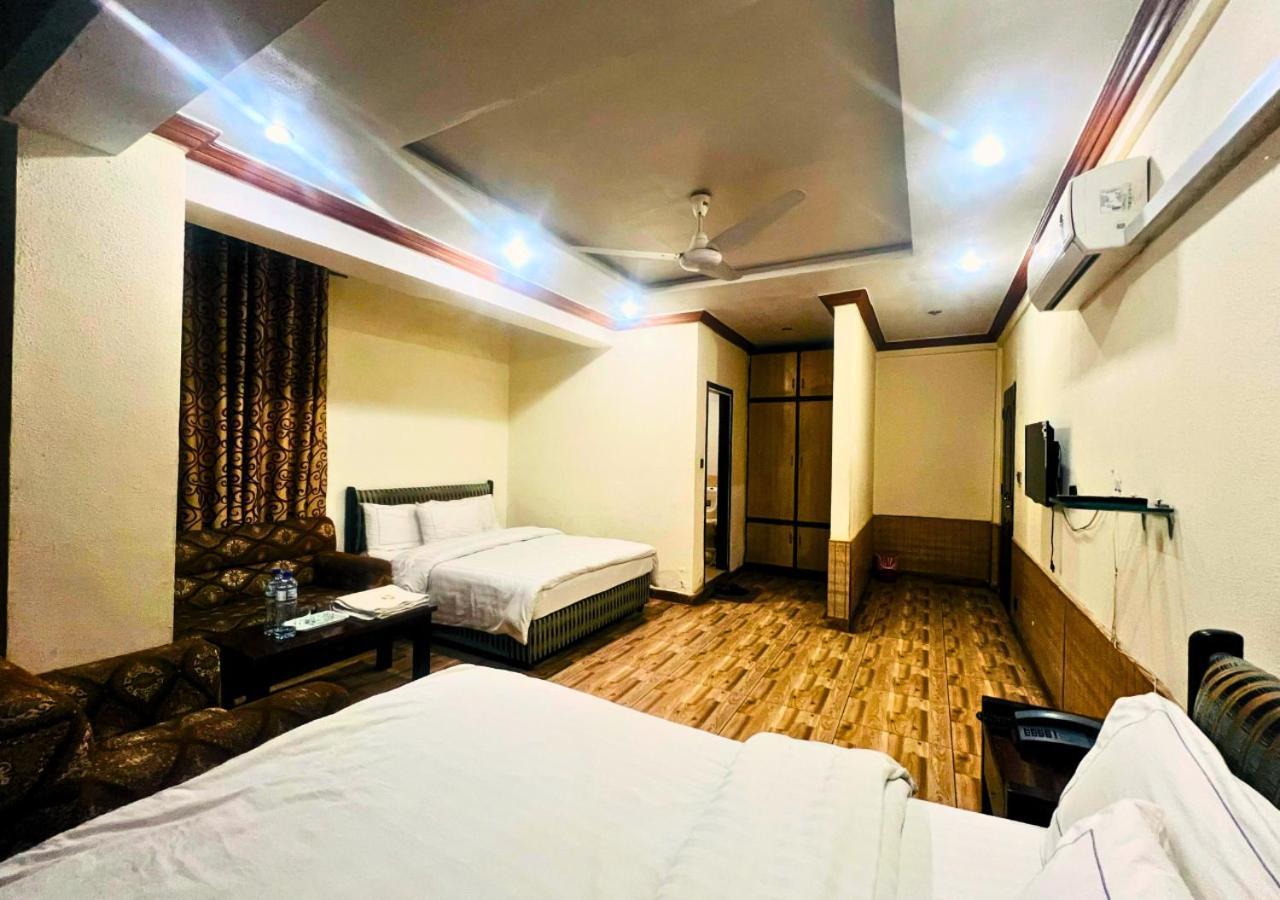 New Islamabad Hotel Bagian luar foto