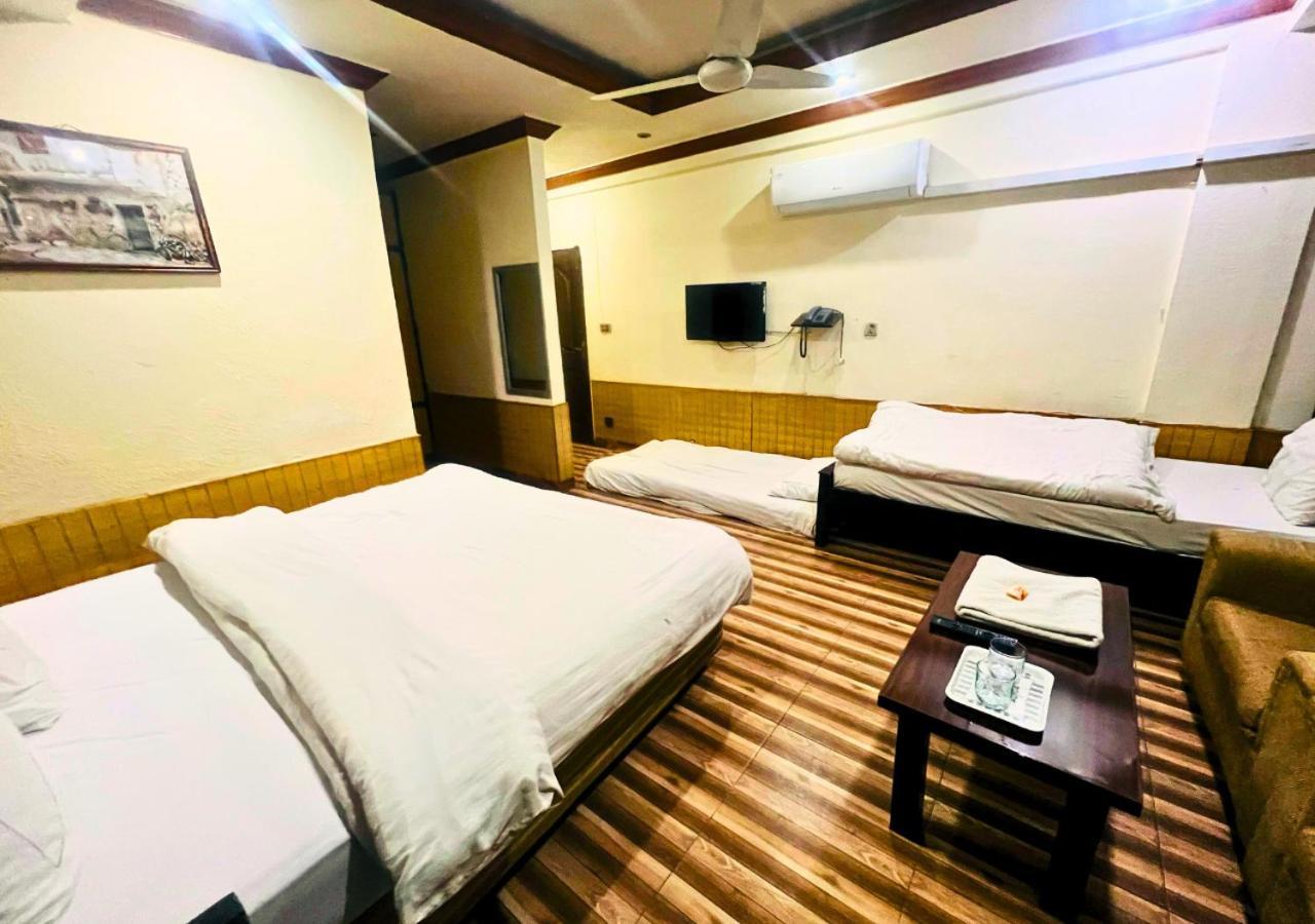 New Islamabad Hotel Bagian luar foto