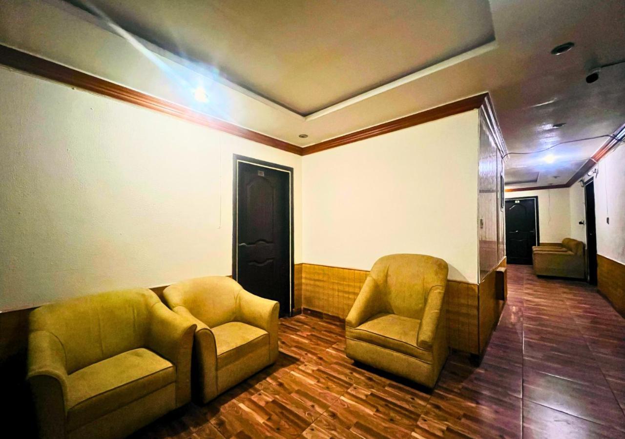 New Islamabad Hotel Bagian luar foto